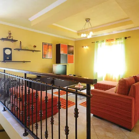Holiday home Barisici V