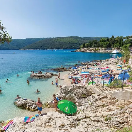 Stunning In Barisici With Wifi *